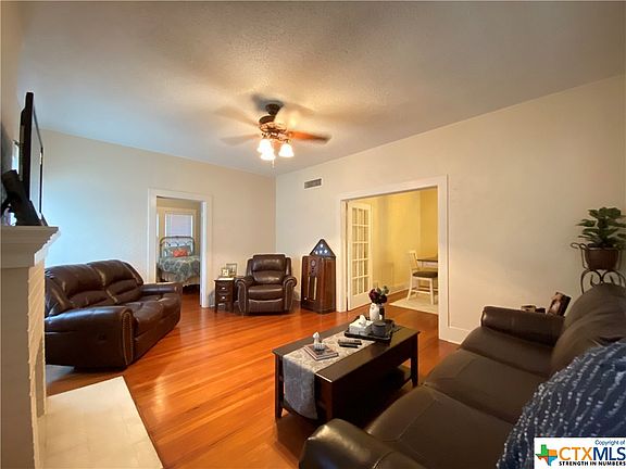 3rd image of 808 N Gonzales St #C