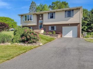 500 Morrison Pl, Bath, PA 18014