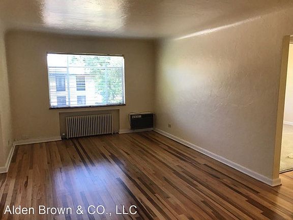 2nd image of 940 E 8th Ave APT 8