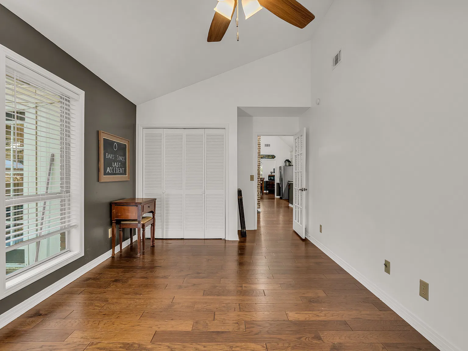 4 bed, 2797 sqft, $2,600 — Photo 3