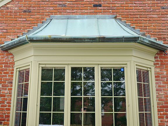 Family room bay window