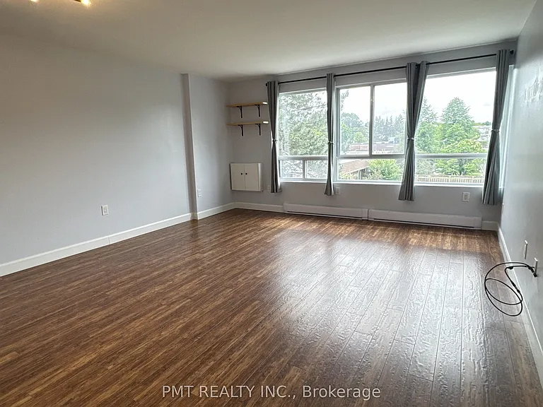 65 Highland Cres #303 — Photo 8