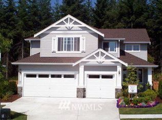 28067 Maple Rdg SE, Maple Valley, WA 98038