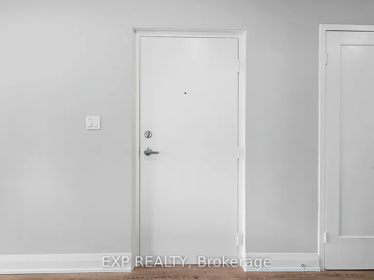 529 Elm St #1 — Photo 11