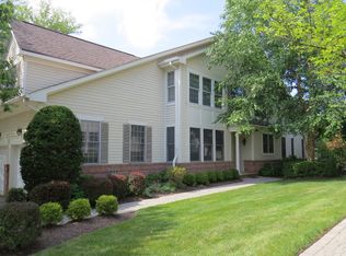 29 Schindler Way, Fairfield, NJ 07004