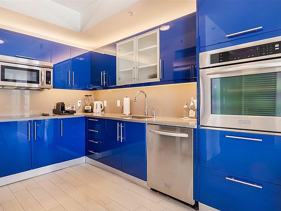 5th image of 3101 Bayshore Drive #1602