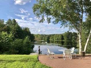 97 Fletcher St, Dunstable, MA 01827