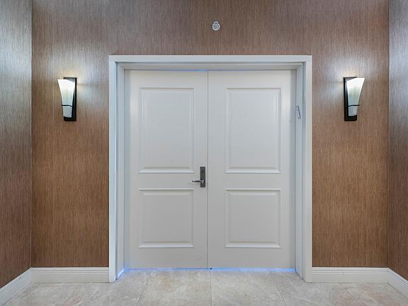 2nd image of 3101 S Ocean Drive #905