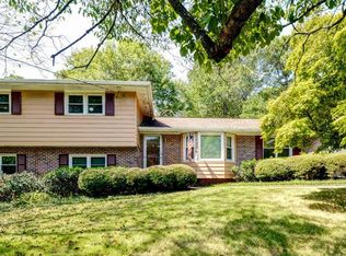 2932 Thornbriar Rd, Atlanta, GA 30340