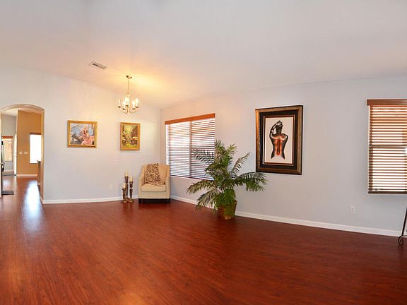 4th image of 5236 W Pleasant Ln