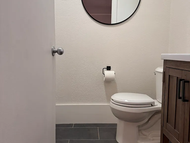 2nd bathroom ~ shower/tub combo recently remodeled