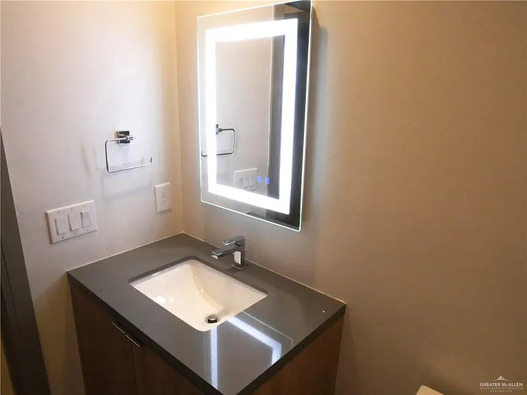 1317 E Iris Ave #1 — Photo 15