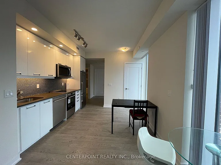99 John St #1601 — Photo 16