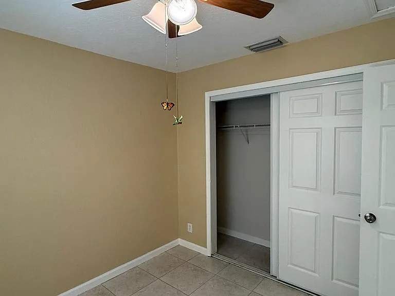 13769 Yarmouth Dr — Photo 17