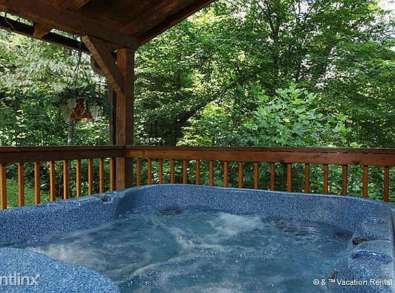 The blissful outdoor hot tub