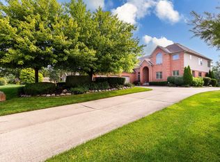 69280 Brookhill Dr, Romeo, MI 48065