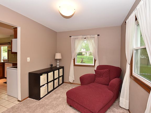 3rd image of 1324 Portview Dr
