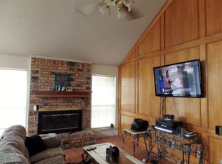 7028 Turfway Dr, Dallas, TX 75227