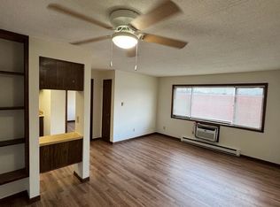 133-137 29th Street Dr SE #6, Cedar Rapids, IA 52403