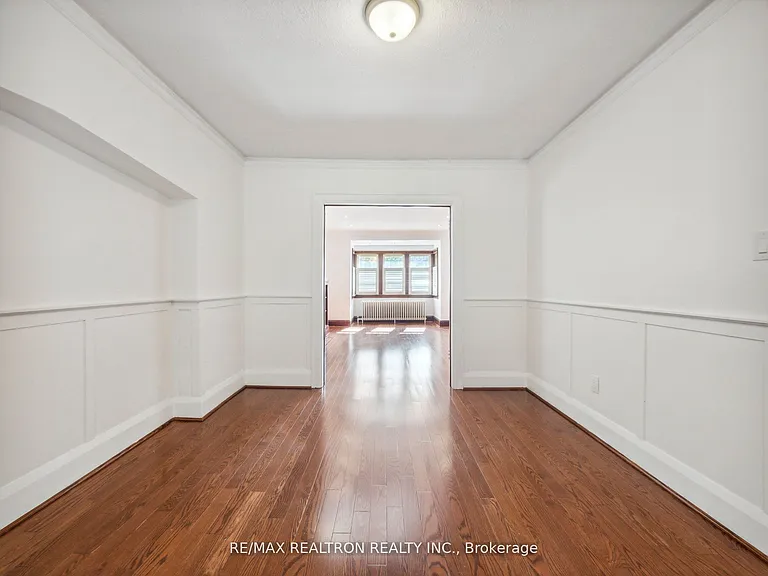 186 Wanless Ave — Photo 15