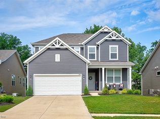 1632 Cobham Ln, Wadsworth, OH 44281