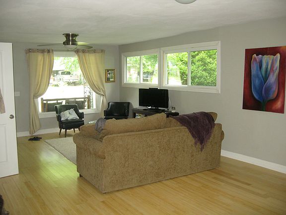 2nd image of 531 S Washington Ave