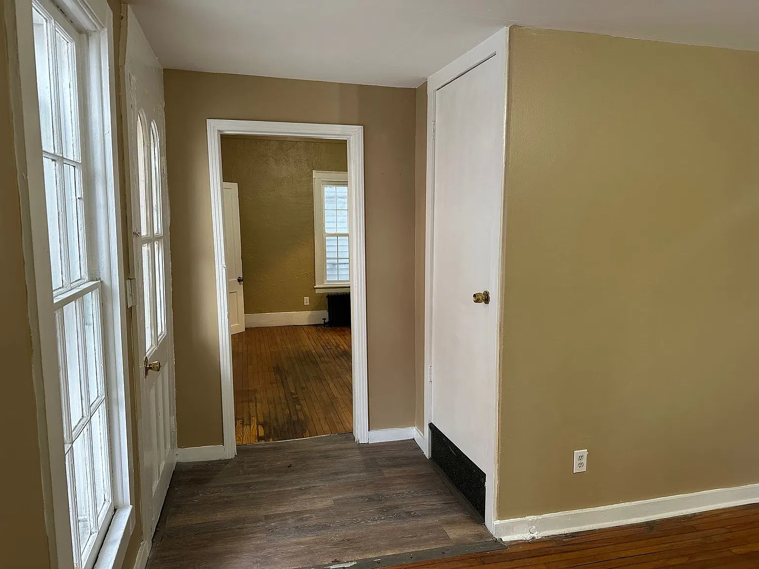 47 Grover Street — Photo 4