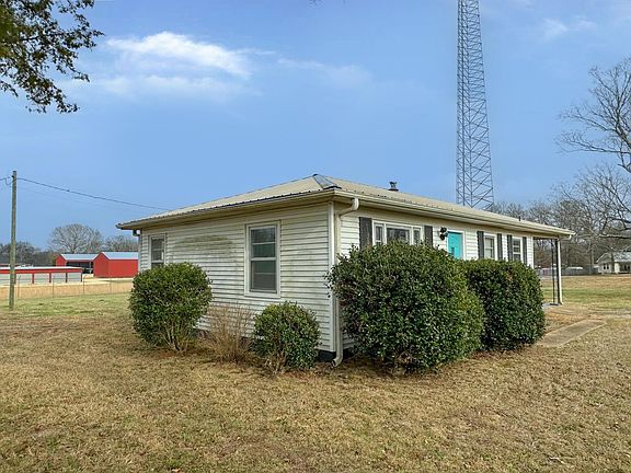 4th image of 648 Rosewood Dr