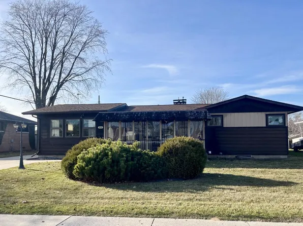 3414 Parkway BOULEVARD, Two Rivers, WI 54241