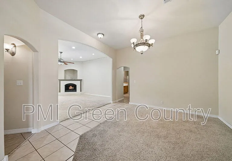 7305 E Indianola St — Photo 4
