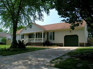 420 Currituck Dr, Chesapeake, VA 23322