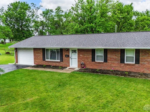 2325 Mardell Dr, Dayton, OH 45459