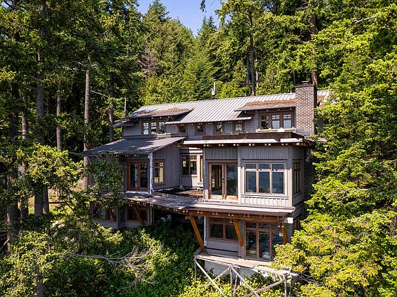 2nd image of 329 Esplanade Rd