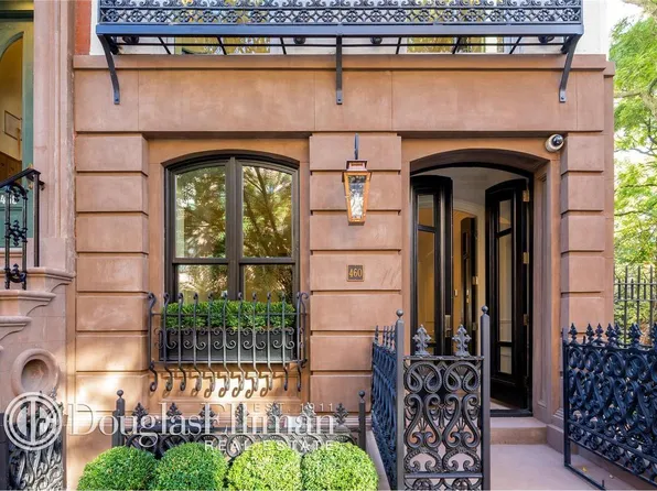460 West 22nd Street