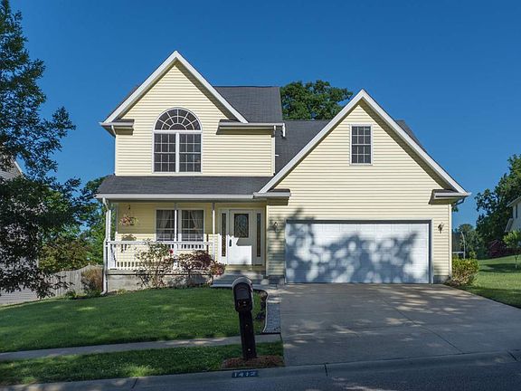 2nd image of 1412 W Adams Hill Cir