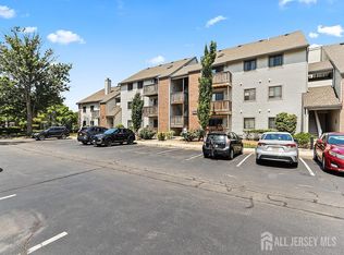 2010 Ravens Crest Dr, Plainsboro, NJ 08536