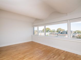 331 Harvard St APT 1, Cambridge, MA 02139