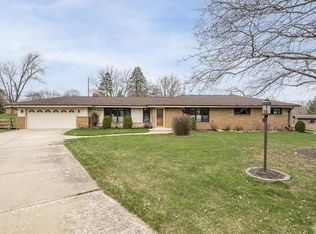 2980 Emery Dr, Brookfield, WI 53005