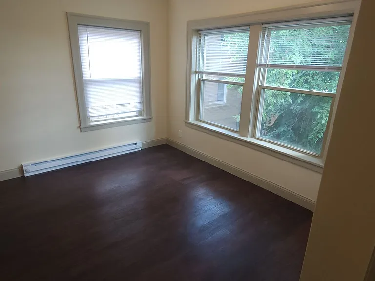 1416 E State St Apartments — Photo 13