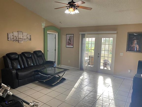 3rd image of 3166 SW Dimattia St