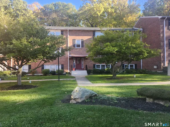 79 Briarwood Lane #A, Branford, CT 06405