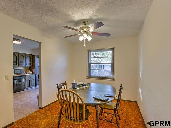 5th image of 16130 Cedar Cir