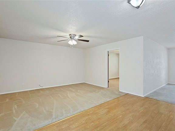 4th image of 134 Lynnwood Pl