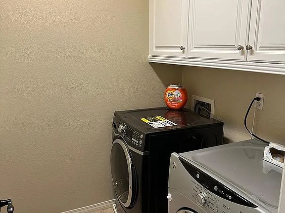 3rd image of 11320 Laurelcrest Dr