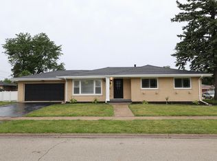 16644 Maple St, South Holland, IL 60473