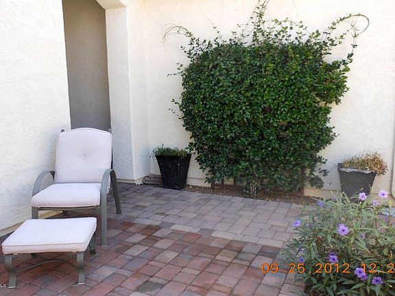 3rd image of 26417 W Runion Ln