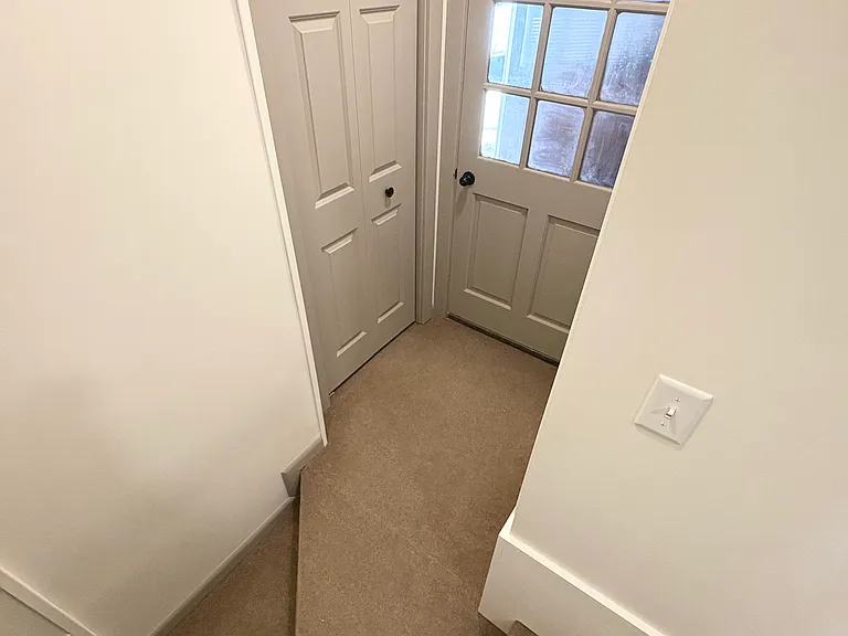 1227 Albany St — Photo 11
