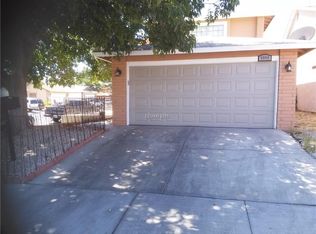 4044 Saguaro Ln, Las Vegas, NV 89110