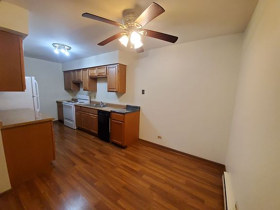 4th image of 1206 Timber Pl #1B