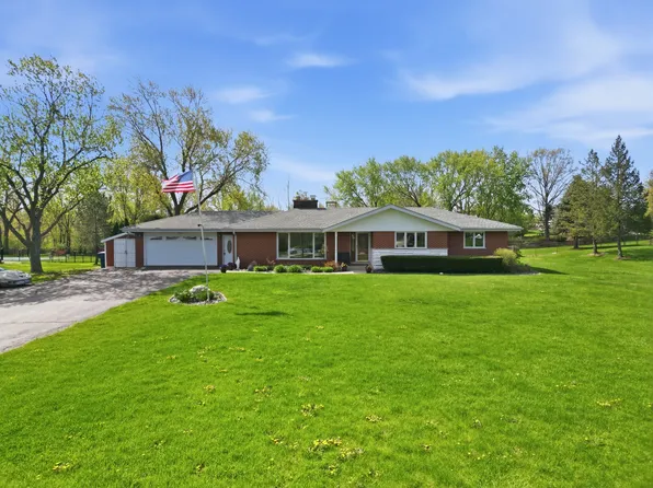 13 Wild Cherry Ln, Palos Park, IL 60464